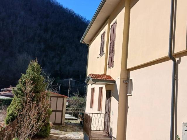 Appartamento in vendita a Casola in Lunigiana MS