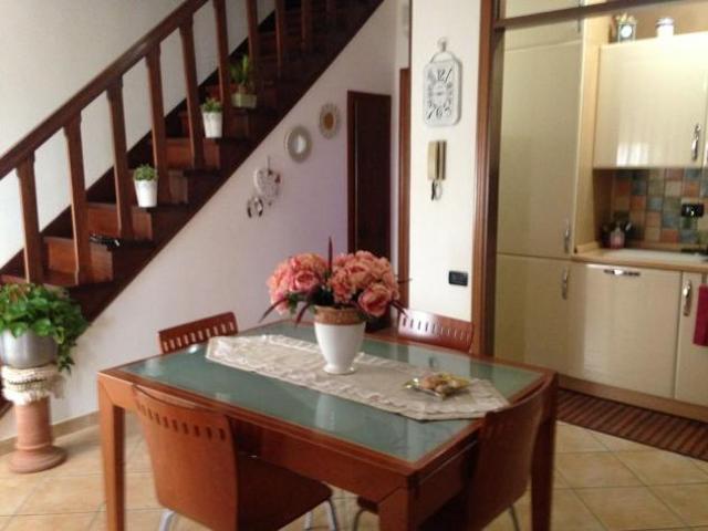 Appartamento in vendita a Casole d'Elsa 90 mq Rif: 1054669