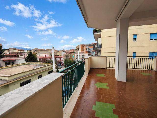 Appartamento in vendita a Casoria NA