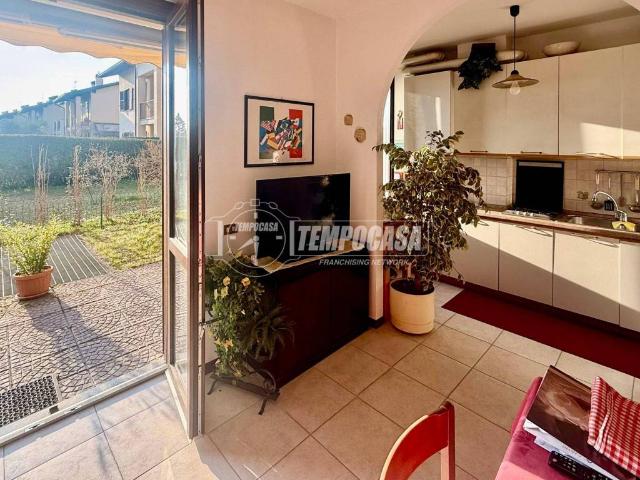 Appartamento in vendita a Casatenovo LC