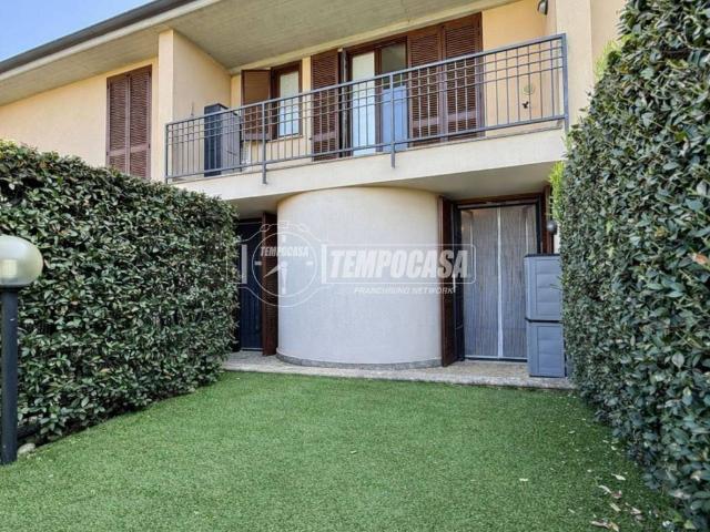 Appartamento in vendita a Casatenovo LC