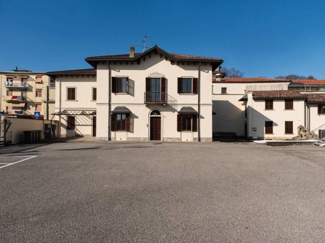 Appartamento in vendita a Casatenovo LC