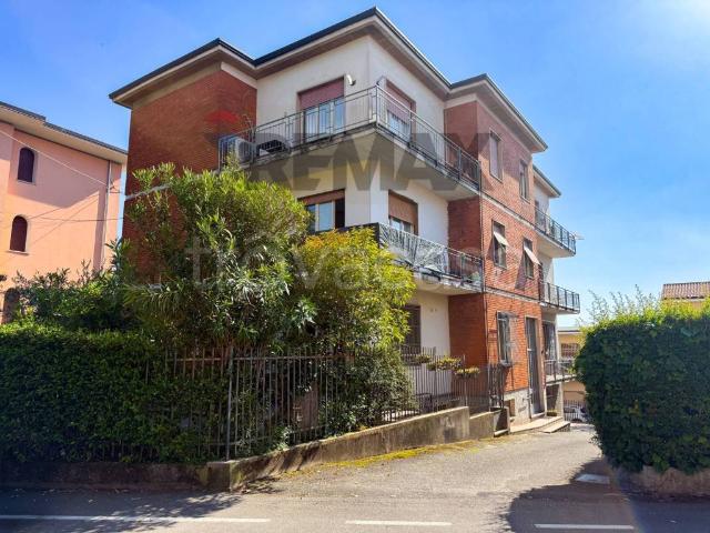 Appartamento in vendita a Casatenovo via Elisa Vismara, 16
