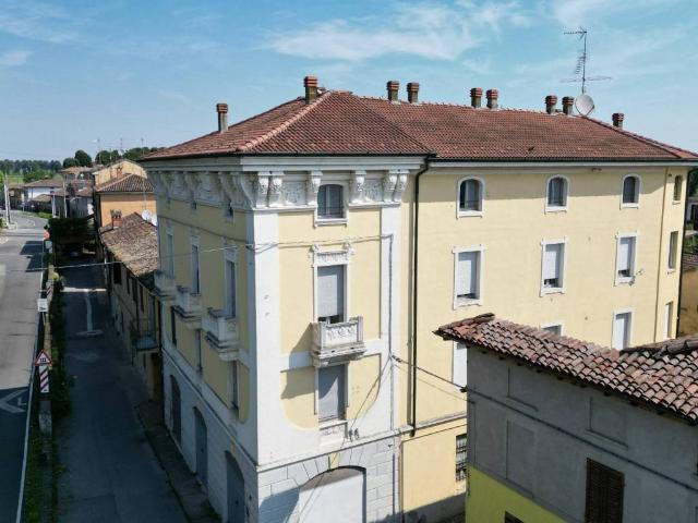 Appartamento in vendita a Casalbuttano ed Uniti CR