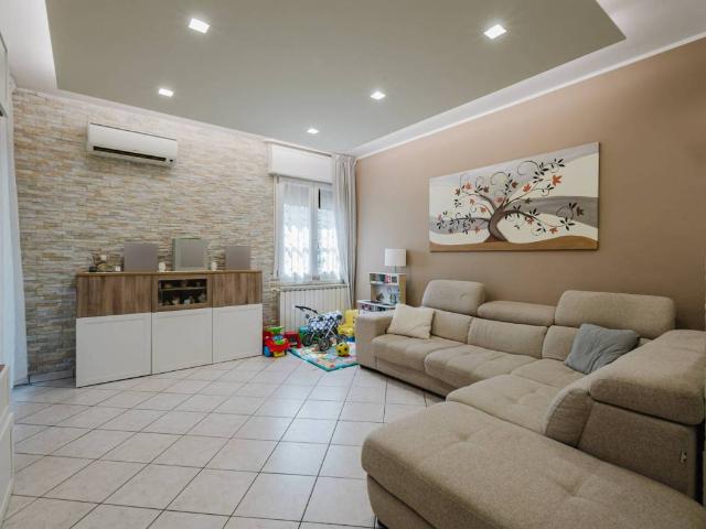 Appartamento in vendita a Casalgrande RE