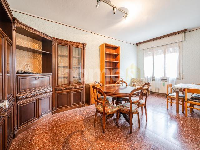 Appartamento in Vendita a Casalecchio di Reno