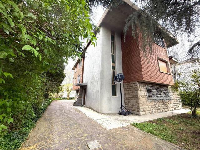 Appartamento in vendita a Casalecchio di Reno BO