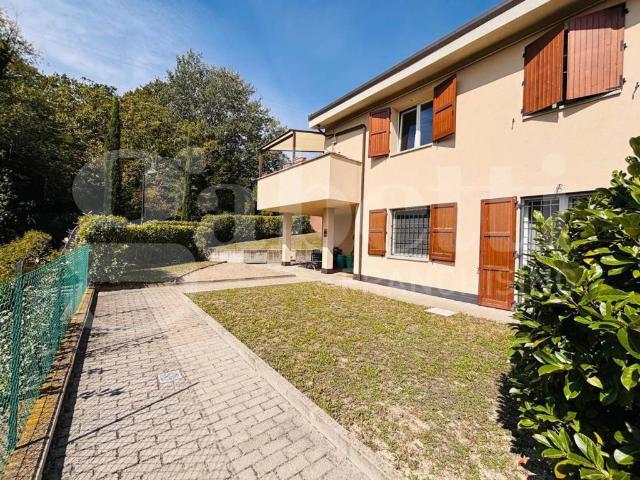 Appartamento in vendita a Casalecchio di Reno via Guido Reni, 18/2