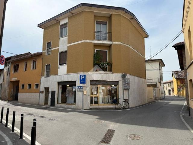 Appartamento in vendita a Casaletto Vaprio CR
