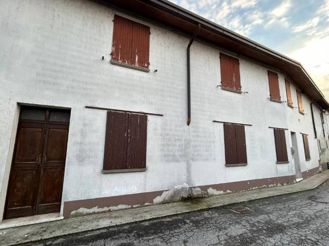Appartamento in vendita a Casalmorano CR