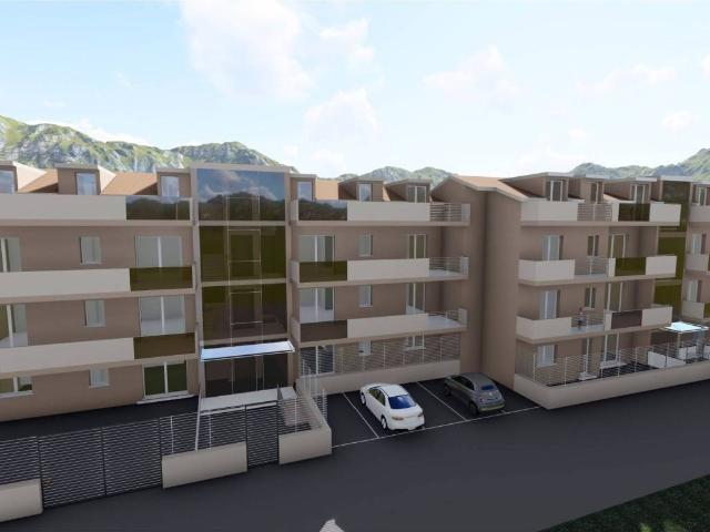 Appartamento in vendita a Casapulla CE