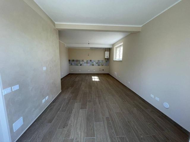 Appartamento in vendita a Cascina