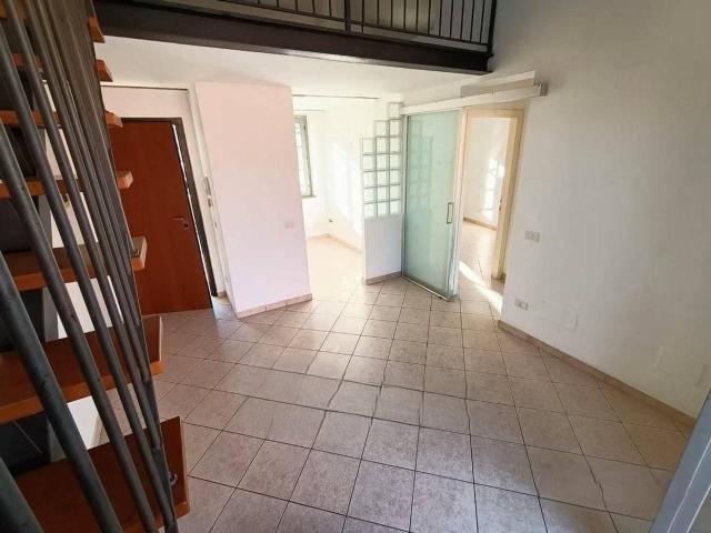 Appartamento in vendita a Cascina