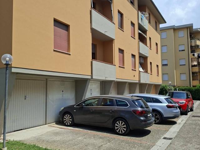 Appartamento in vendita a Cascina