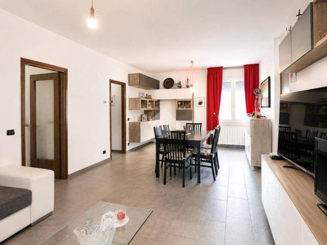 Appartamento in vendita a Cascina