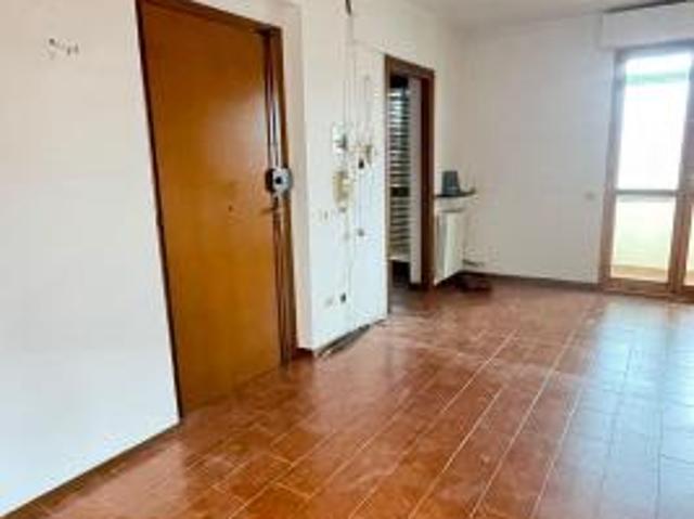 Appartamento in vendita a Cascina 75 mq Rif: 1420558