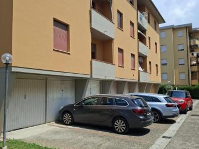 Appartamento in vendita a Cascina 76 mq Rif: 1417305