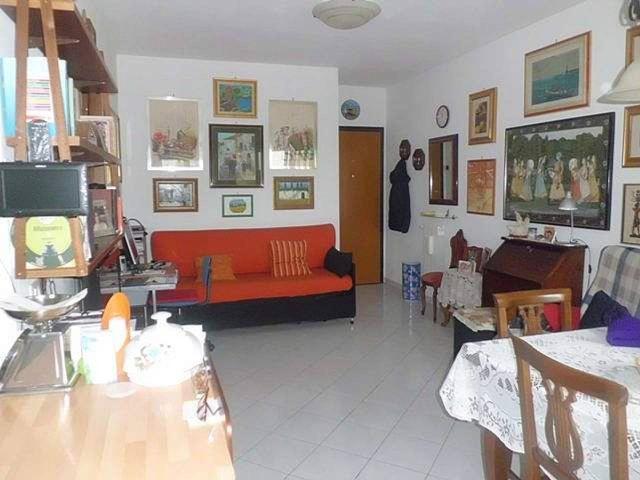 Appartamento in vendita a Cascina