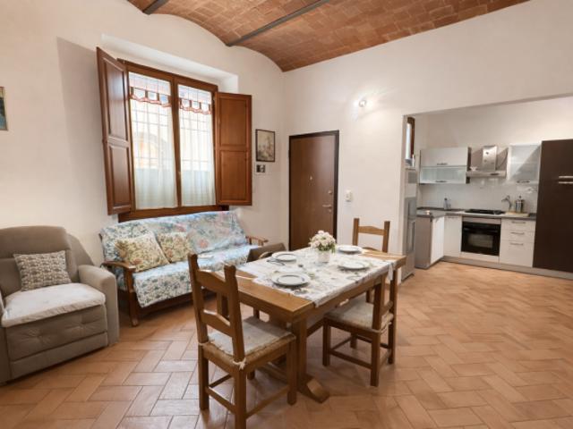 Appartamento in vendita a Cascina 98 mq Rif: 1397312