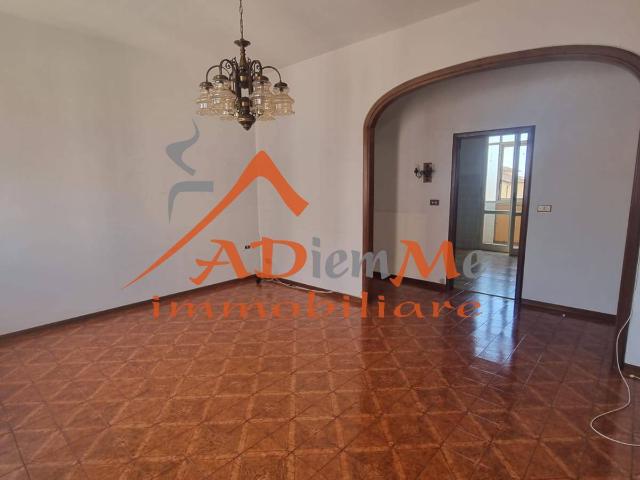 Appartamento in vendita a Cascina, Centro