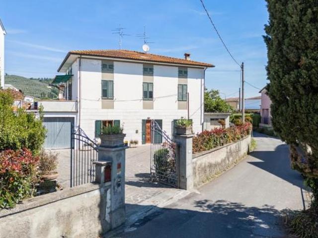 Appartamento in vendita a Cascine Buti 129 mq Rif: 1412429