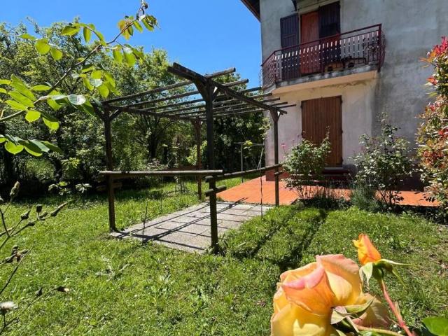Appartamento in vendita a Casella GE