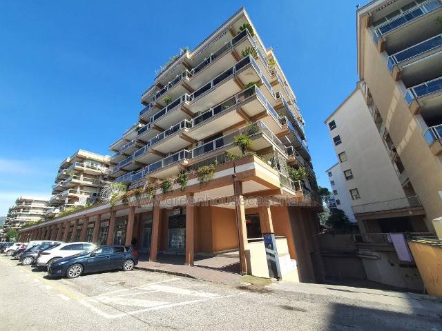 Appartamento in vendita a Caserta CE
