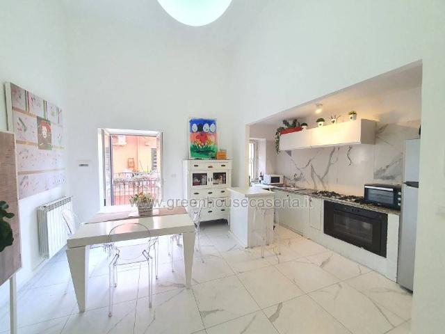 Appartamento in vendita a Caserta CE
