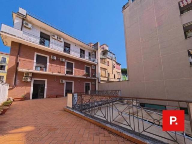Appartamento in vendita a Caserta CE