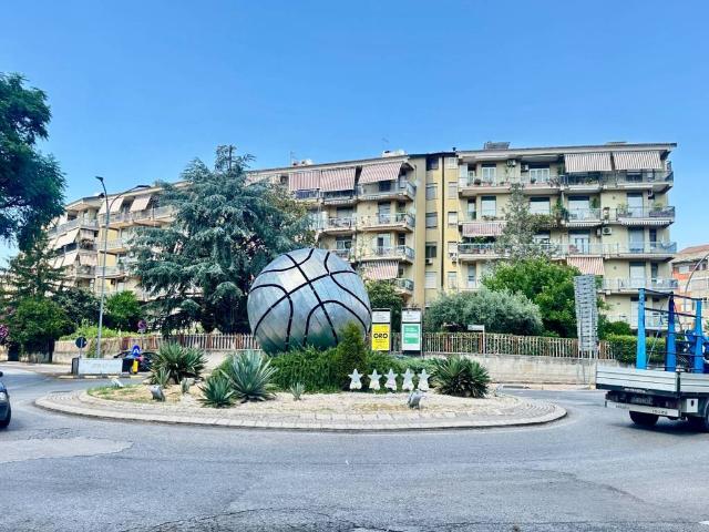 Appartamento in vendita a Caserta CE