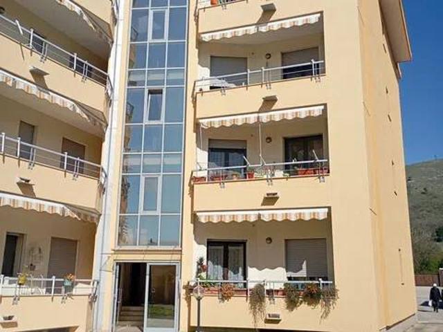 Appartamento in vendita a Caserta CE