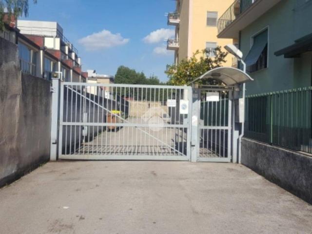 Appartamento in vendita a Caserta CE