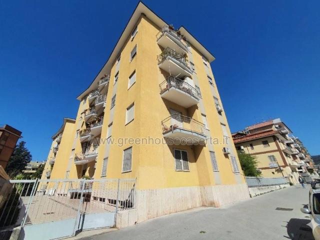 Appartamento in vendita a Caserta CE