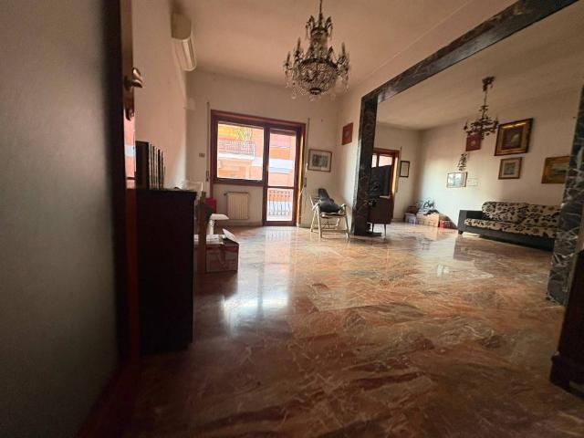Appartamento in vendita a Caserta CE