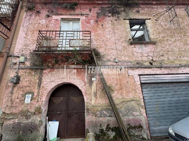 Appartamento in vendita a Caserta CE
