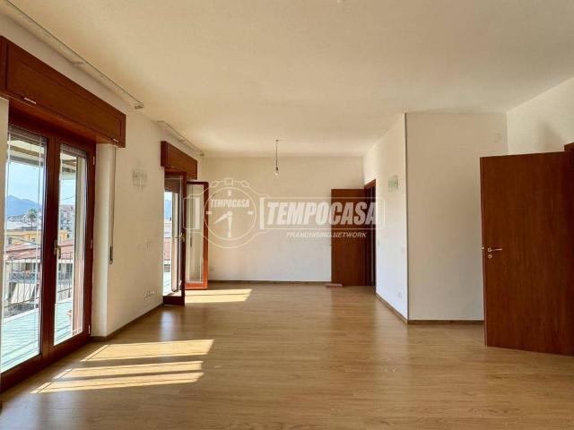 Appartamento in vendita a Caserta CE