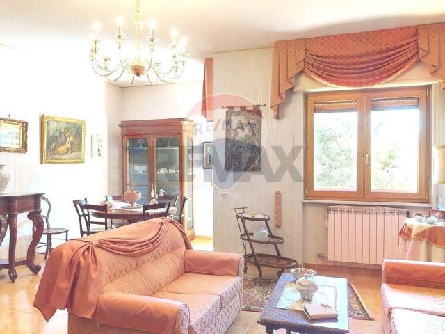 Appartamento in vendita a Caserta CE