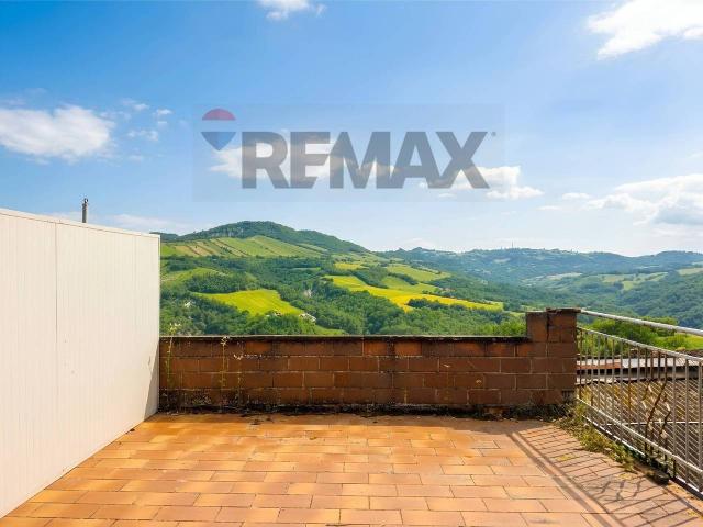 Appartamento in vendita a Casina