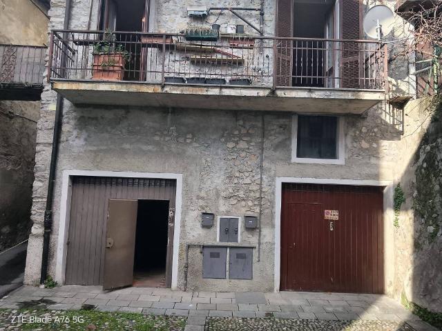 Appartamento in vendita a Caslino d'Erba CO