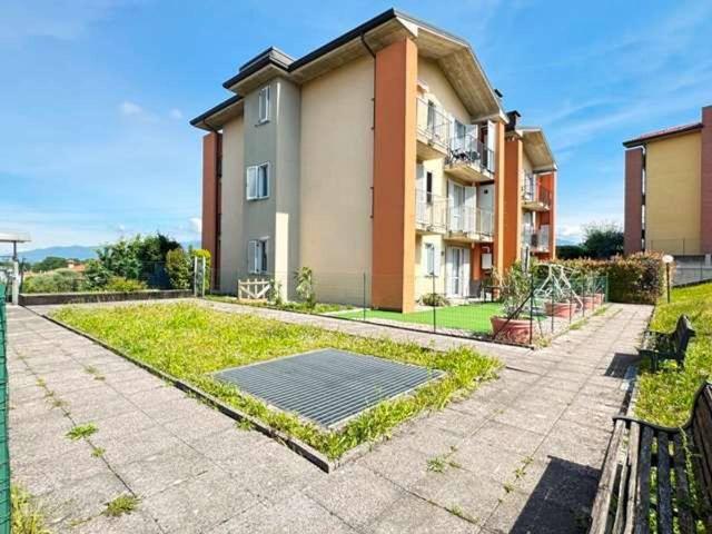 Appartamento in vendita a Cassago Brianza