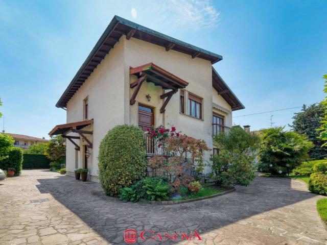 Appartamento in vendita a Cassina Rizzardi CO