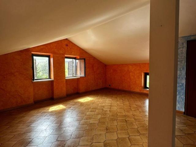 Appartamento in vendita a Castagnole delle Lanze AT