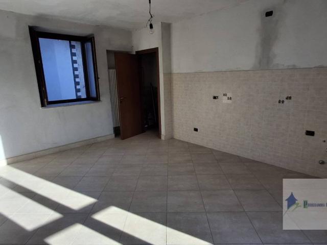 Appartamento in vendita a Castano Primo MI