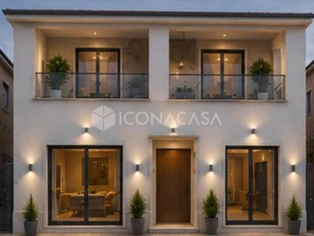Appartamento in vendita a Castel Volturno CE