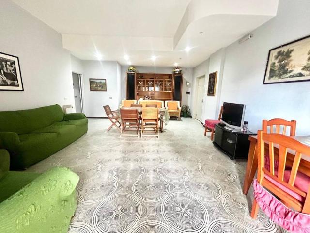 Appartamento in vendita a Castel Volturno CE