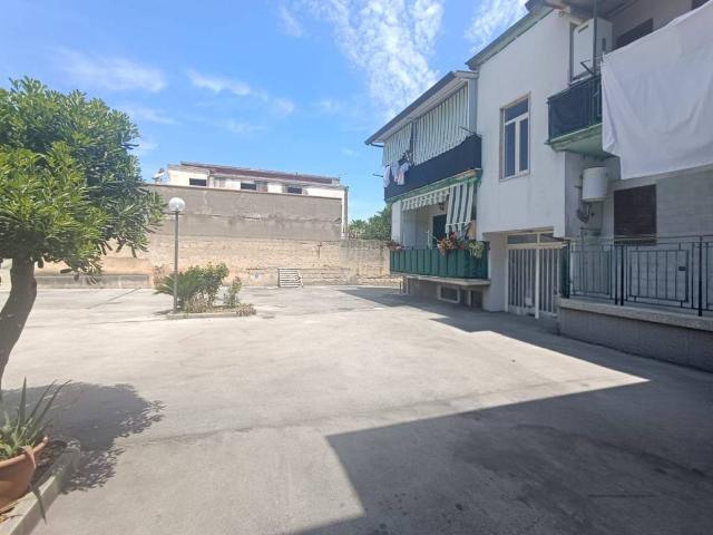 Appartamento in vendita a Castel Volturno CE