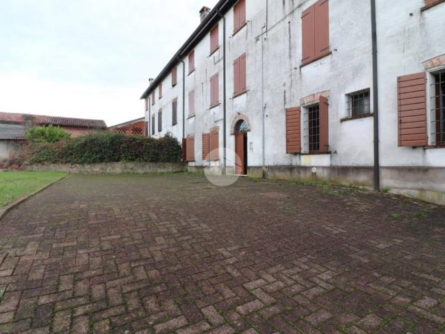 Appartamento in vendita a Castel d'Ario MN