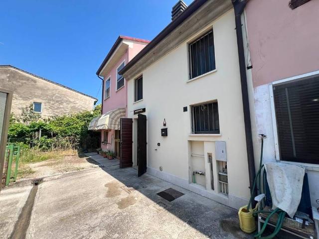 Appartamento in vendita a Castel d'Ario MN