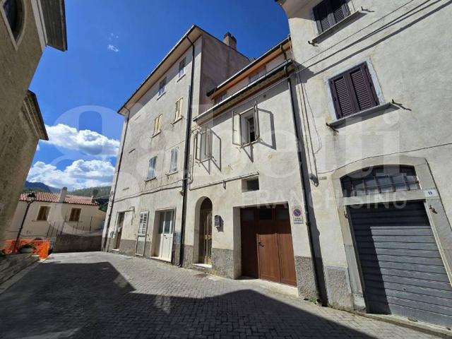 Appartamento in vendita a Castel del Giudice IS