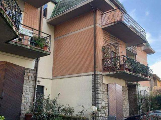Appartamento in vendita a Castel del Piano GR